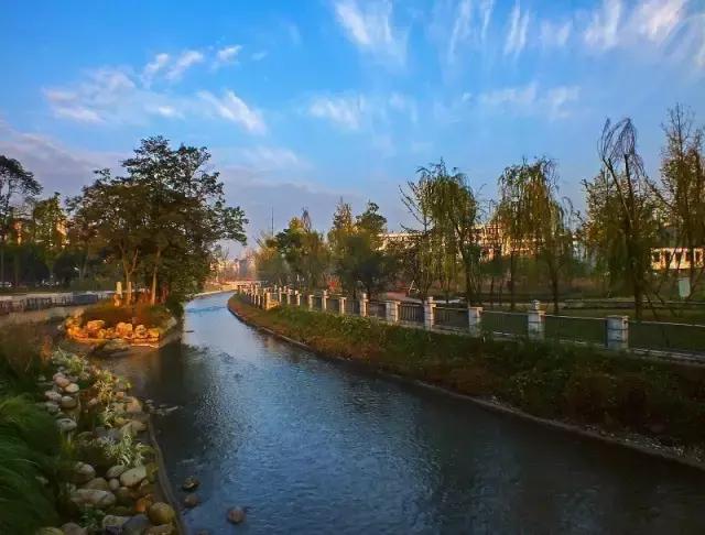 成都郫都区周边烧烤最佳景点,郫都最值得玩耍的地方