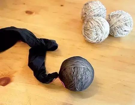 洗衣机洗羽绒服羽绒散了,用洗衣机洗羽绒结块了怎么处理