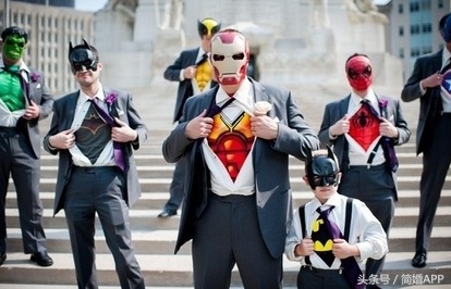 新郎接亲被伴娘堵门怎么办,新郎被伴娘团堵门过火