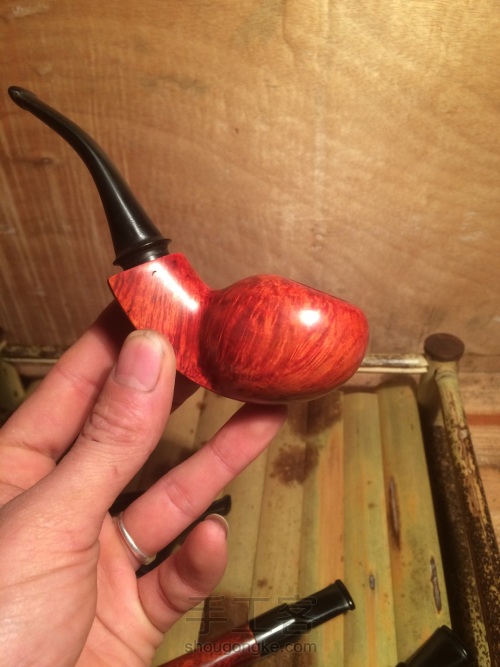 男人的气质风格,烟斗是男人精致的标志