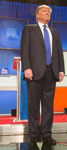 特朗普穿搭,特朗普穿衣风格特点