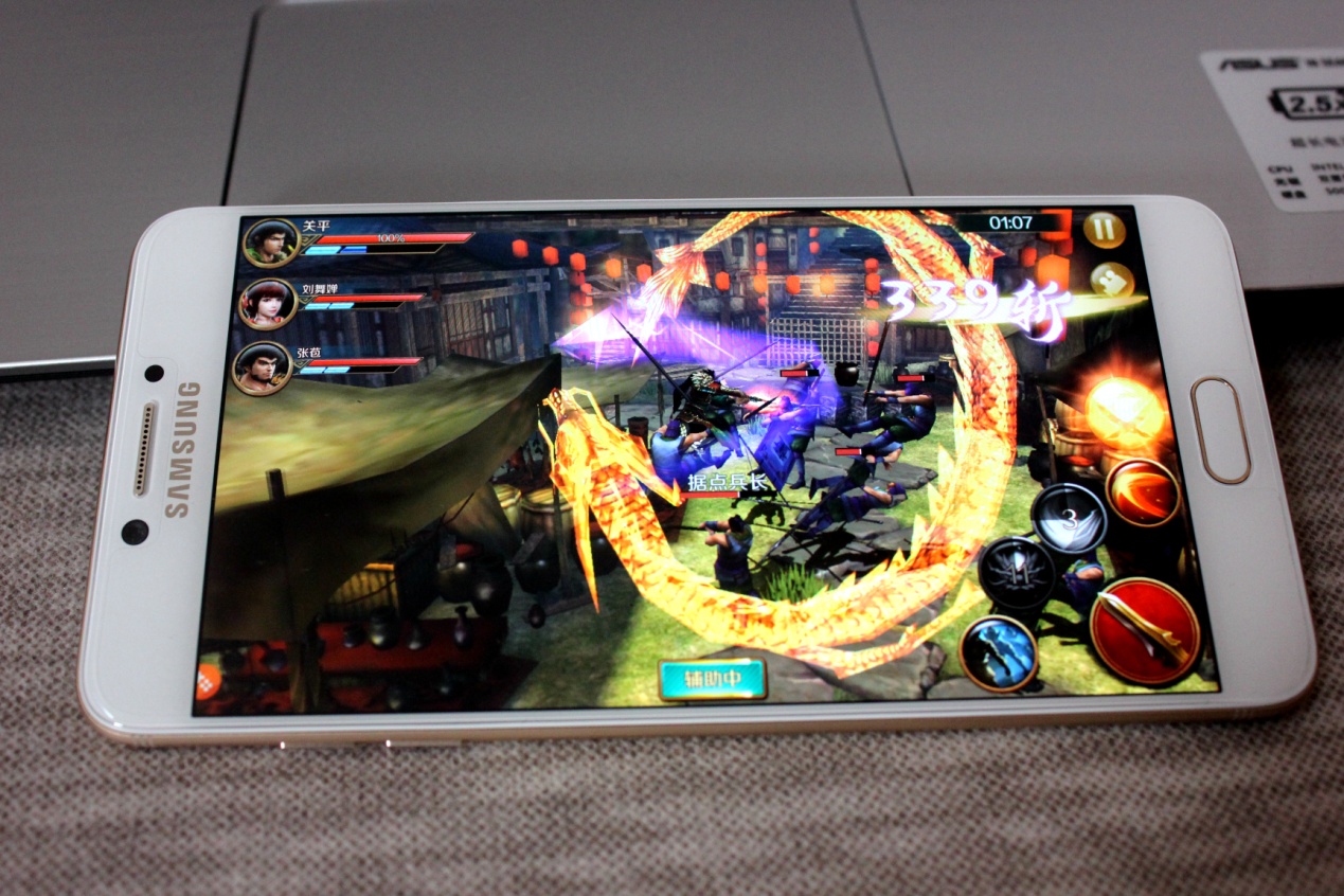 三星手机c7pro评测参数,三星手机c7与c7pro的区别