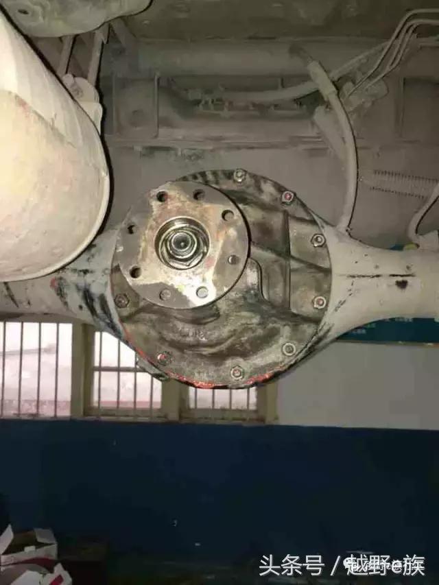 2015猎豹黑金刚四驱,黑金刚机械四驱怎么操作