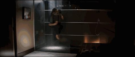 这部*恋虐**的SM大片，给我们展现了一个浪漫唯美的世界