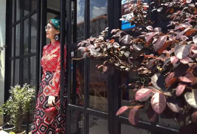 待我银发飘飘也要优雅到老图片,就算银发飘飘也要潇洒到老