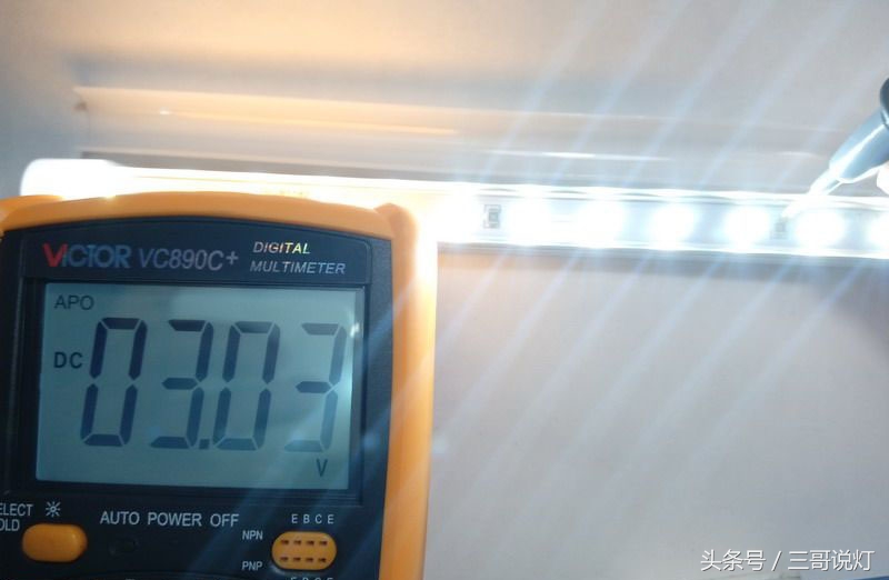 led酷毙灯是啥样的,酷毙灯太亮眼了怎么改造