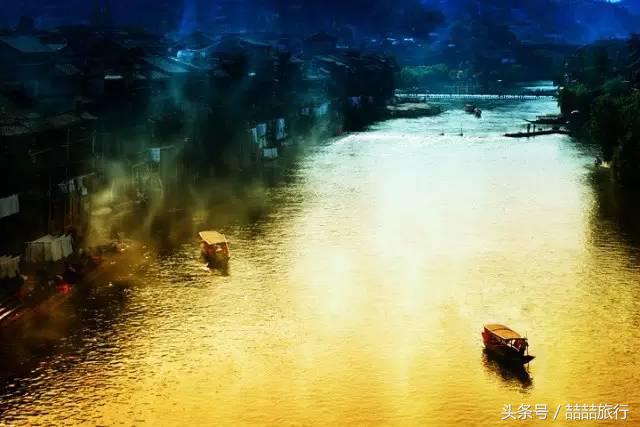 湘西凤凰城沱江风景,印象湘西凤凰古城