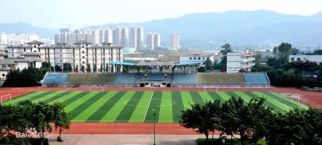 听说，你也读过龙泉中学？