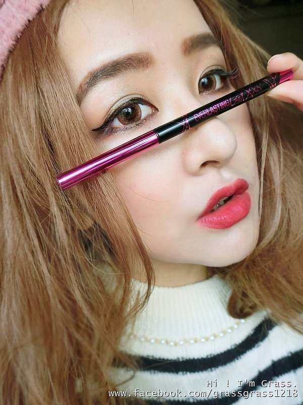 美宝莲眼线笔的使用方法,杏眼适合的眼妆眼线胶笔