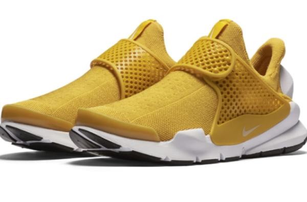 李宇春潮穿GUCCI，学陈奕迅、李易峰穿粉色耍萌