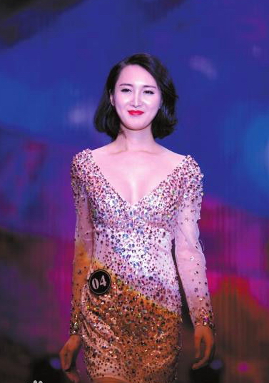 笔者当年采写的报道：儿子挺立成最后的高山！如今儿子成了女儿