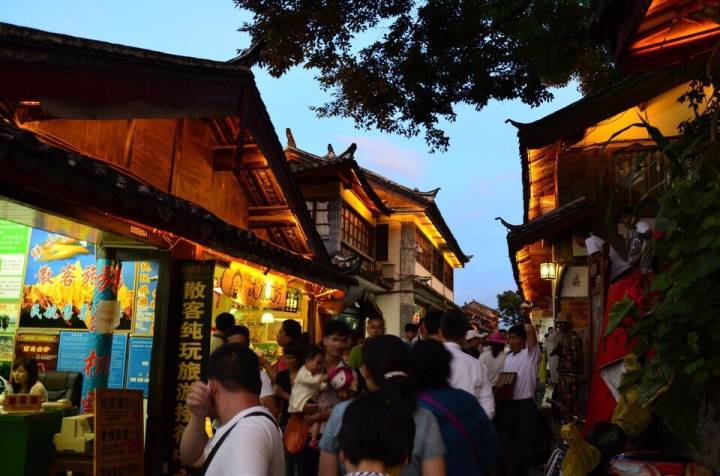 丽江市就是丽江古城吗,丽江就是香格里拉吗