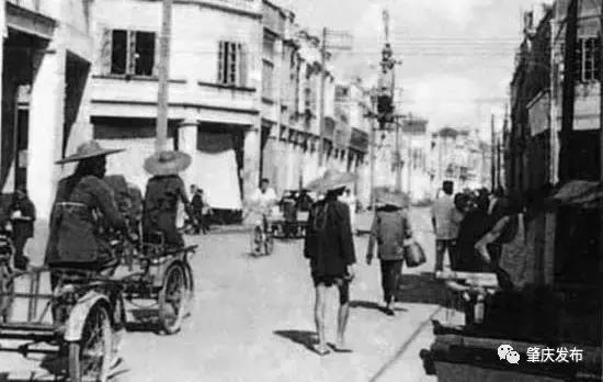 穿越50年，带你回忆肇庆大钟楼下的“肥佬妹”