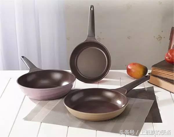 铸铁锅与不锈钢锅哪个不粘锅,麦饭石炒锅好还是不锈钢不粘锅好