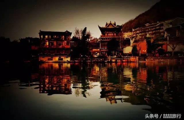 湘西凤凰城沱江风景,印象湘西凤凰古城