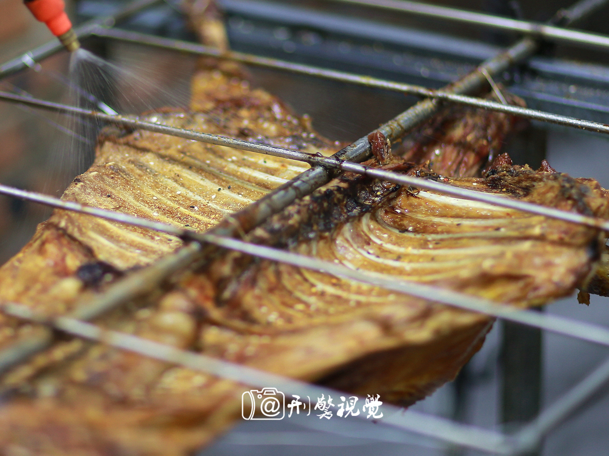 蒙古烤全羊的正宗配方,碳烤全羊的绝密配方