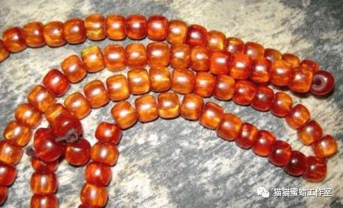 怎样鉴别老蜜蜡真假图片,做旧蜜蜡和老蜜蜡对比