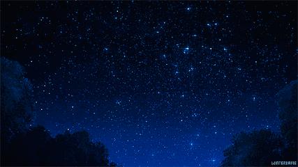 这家店靠一块INS美食博主的星空蛋糕，就把少女心秒成渣渣！涂红唇就打折，男生涂折更低！