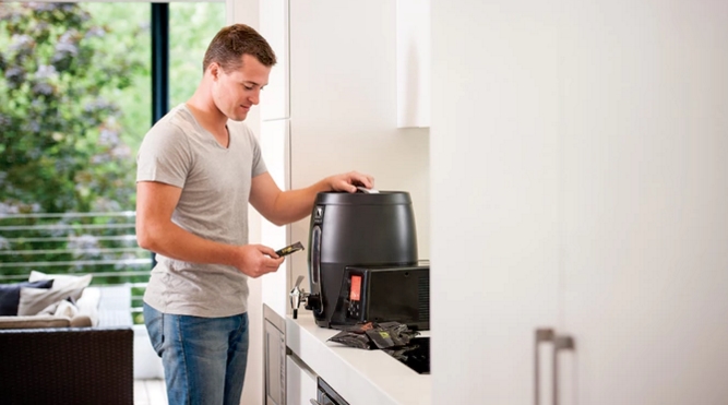 自酿酒设备如何选择,小型酿酒的设备和技术