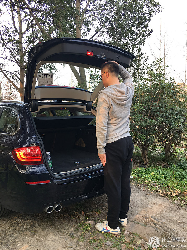 宝马520i旅行版功能,宝马520i和530旅行