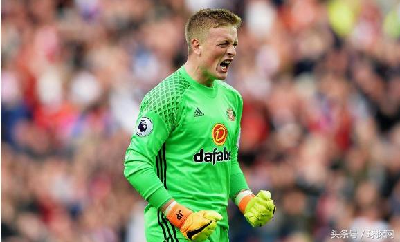 瓦尔迪连续6场英超联赛,瓦尔迪上演帽子戏法英超