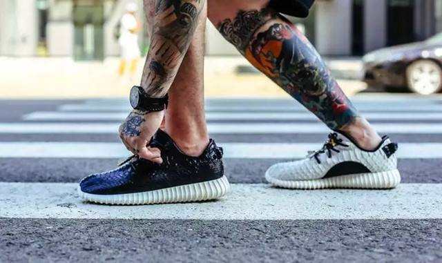 侃爷爆火的鞋叫什么,侃爷最近上脚的鞋子