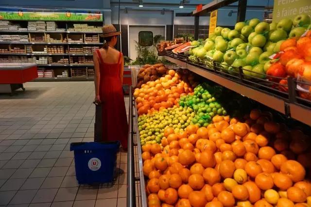 毛里求斯，拿水壶换保时捷的天堂