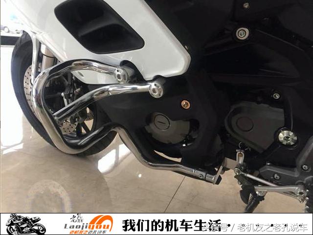 贝纳利黄巡600和春风国宾650哪个好,春风国宾650tr-g和贝纳利黄巡600