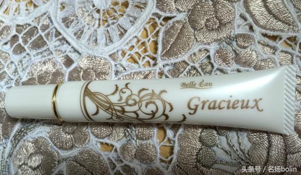 眼角黑眼圈怎么消,平价日系眼霜去眼袋