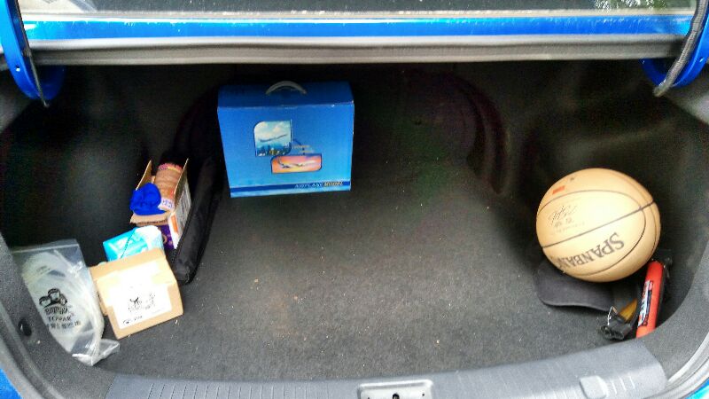 长安cs75对比欧尚x7哪个好,长安cs75和vs7哪个更好