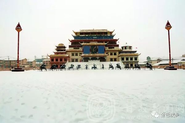 邂逅在最美的冬季,邂逅在秋天的图片