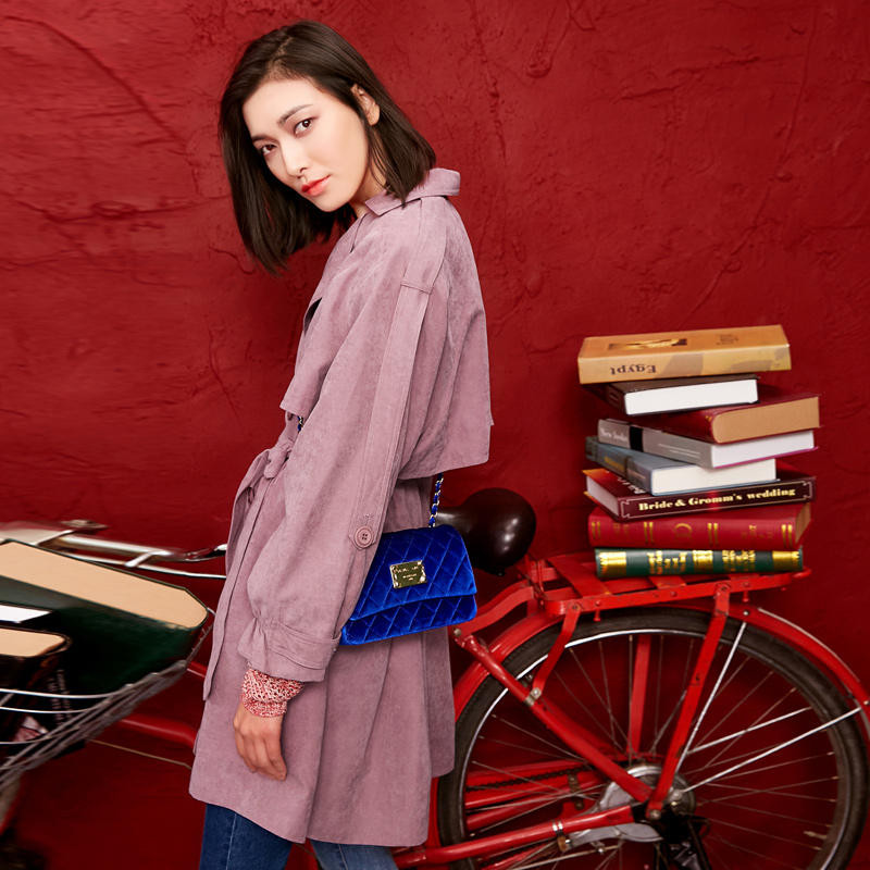 备件粉色外套，炒鸡鲜嫩哦！