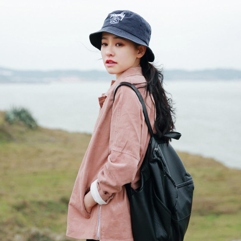 备件粉色外套，炒鸡鲜嫩哦！