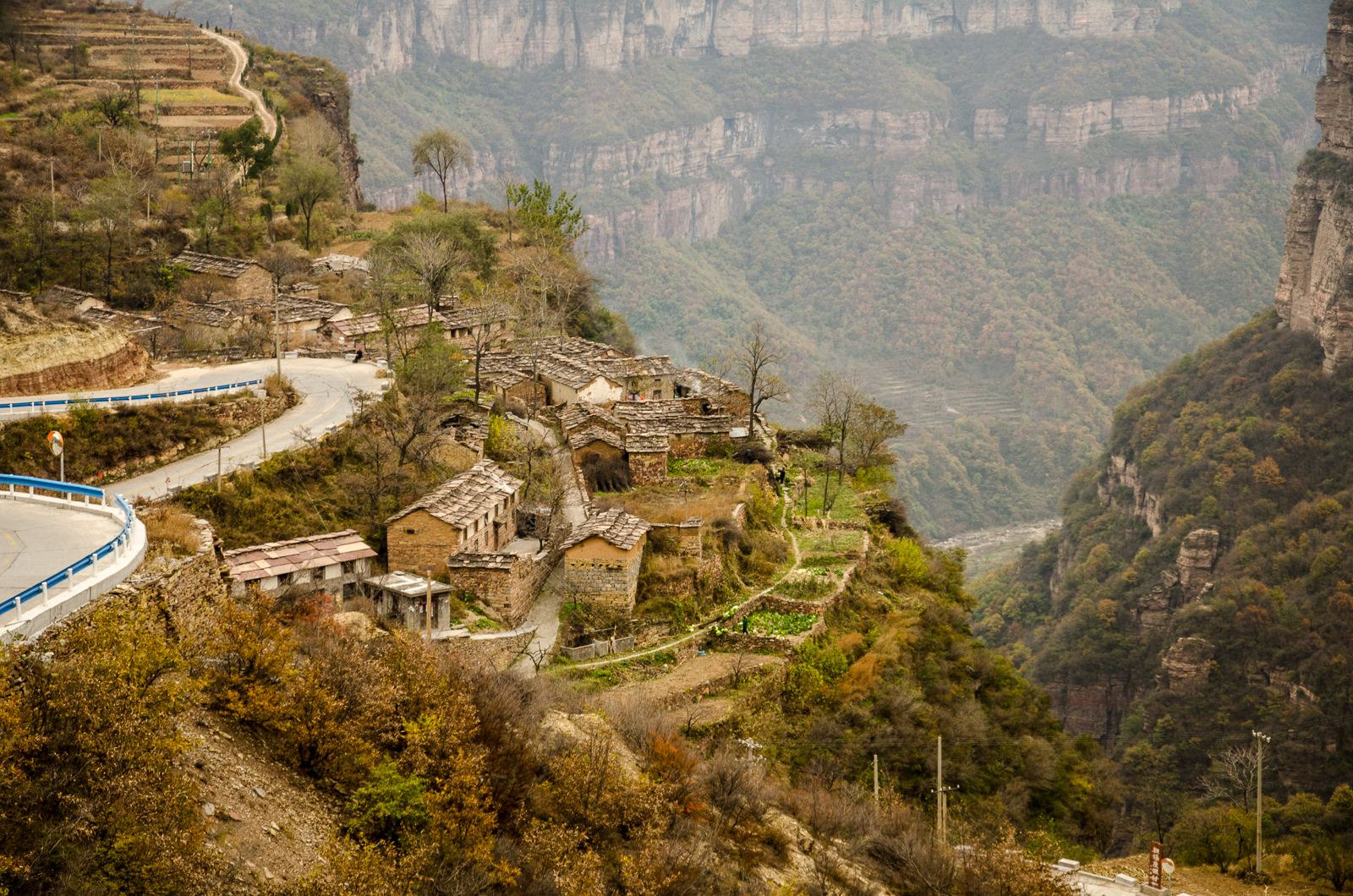 郭亮村9.9元门票在哪里,郭亮村挂壁公路门票多少钱