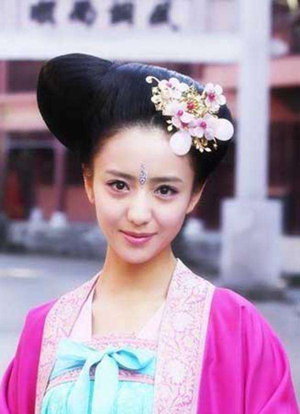 关晓彤变脸古代电视剧,关晓彤变脸前变脸后