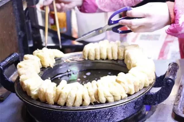 每一个与鱼化寨国际有染的人，都曾对这个小香港有难以言表的热忱