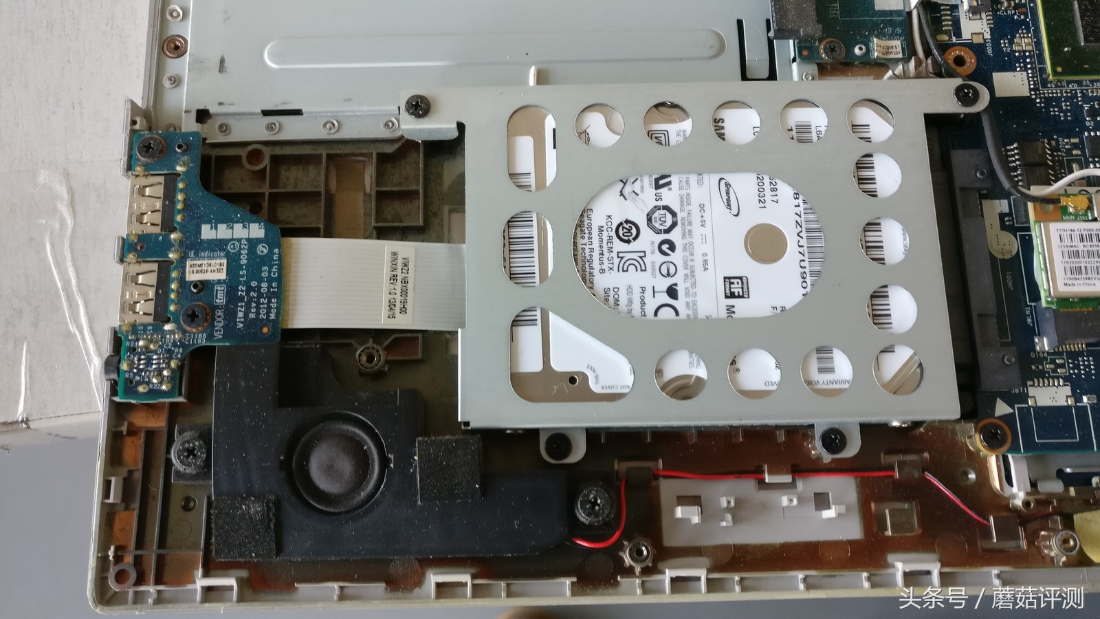 z500联想拆机,联想z500清灰