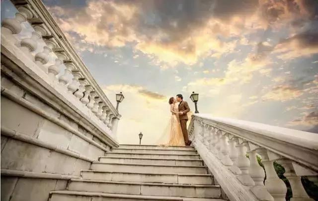 拍婚纱照需要准备捧花吗,10月份结婚几月份适合拍婚纱照