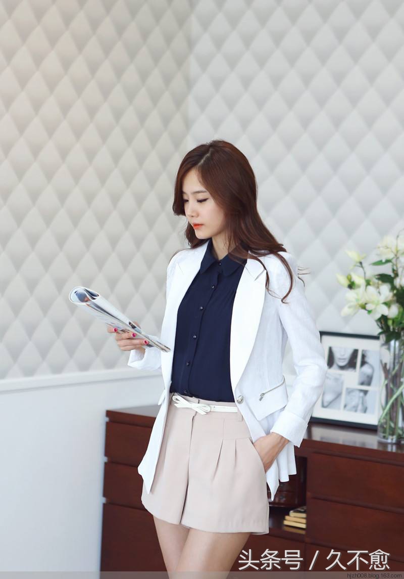 不愈美图：金雅兰：靓丽佳人，影姿卓越，气若兰