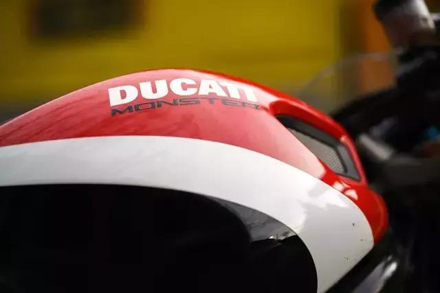 索尼fe90mmf2.8微距怎样用,索尼fe85mm1.8f镜头