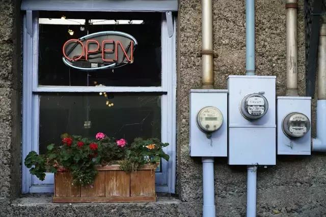 索尼fe90mmf2.8微距怎样用,索尼fe85mm1.8f镜头