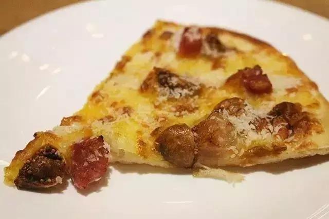 30选1，全广州最抵食的好吃披萨找到了！团长用生命亲测！