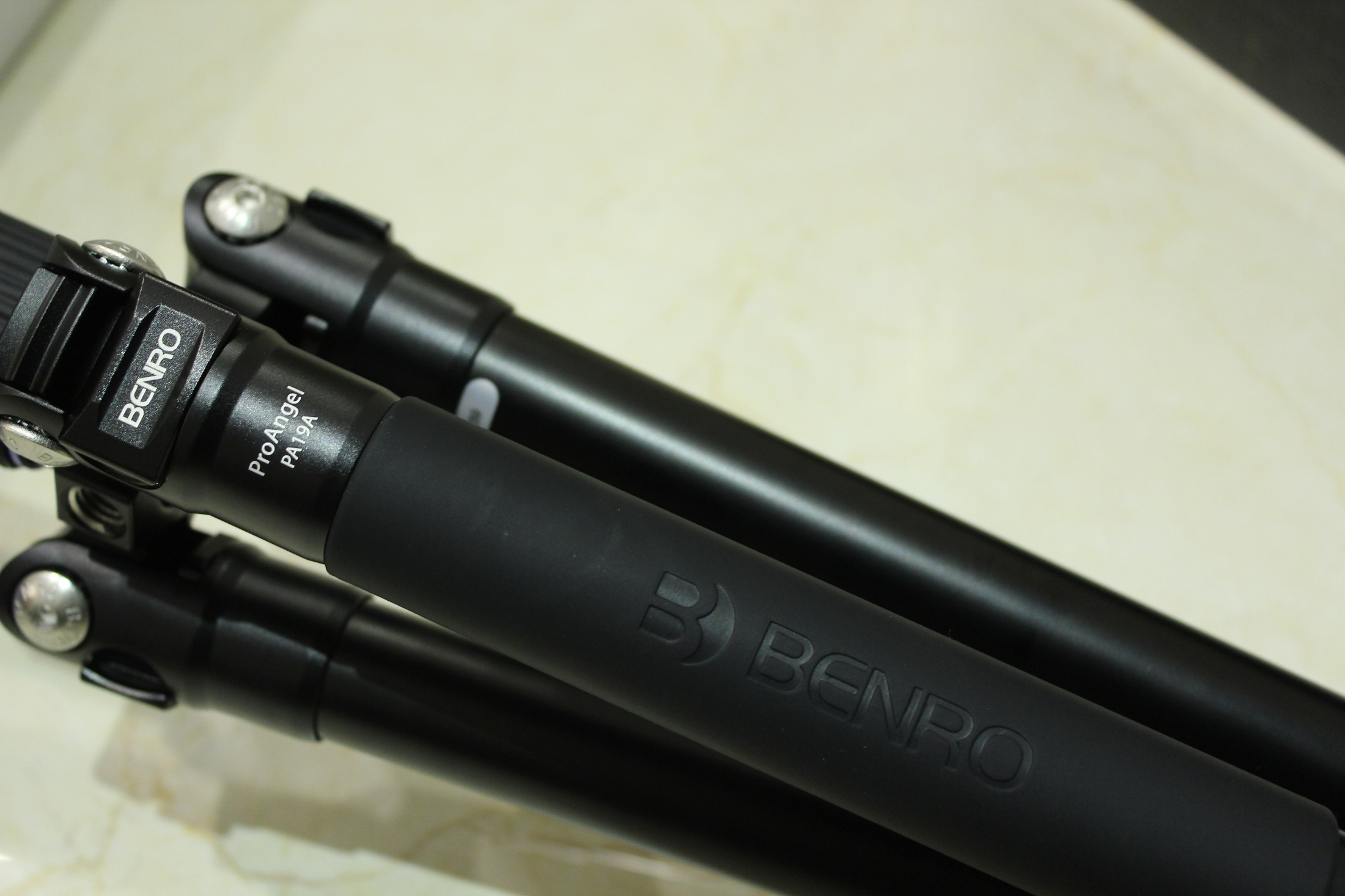 百诺if19c三脚架,百诺lt19三脚架