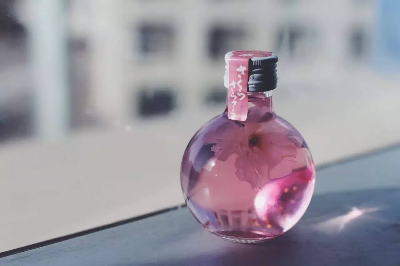 樱花限定款，一起粉出少女味｜时令