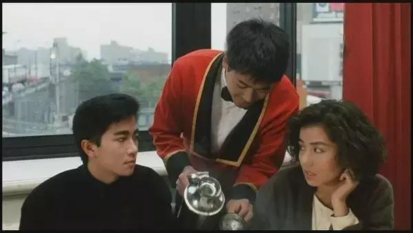 19岁出道经典歌曲,19岁与张国荣搭戏成名