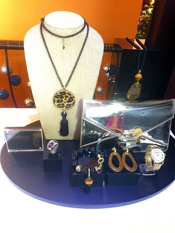 美到连刘奕儿都爱FolliFollie就是要给你满满大惊喜