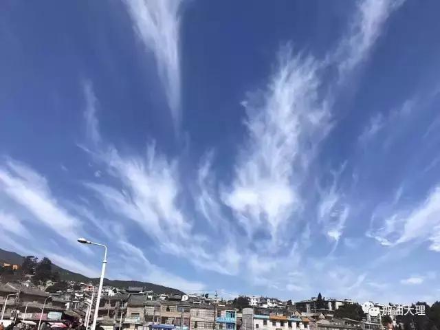 大理美丽的云图片,大理的云彩