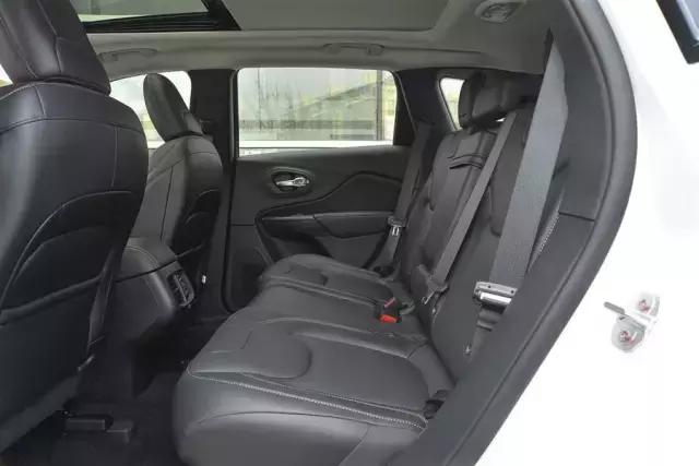 有JEEP这么好的招牌，为何广汽菲克表现似三流品牌这般狼狈？