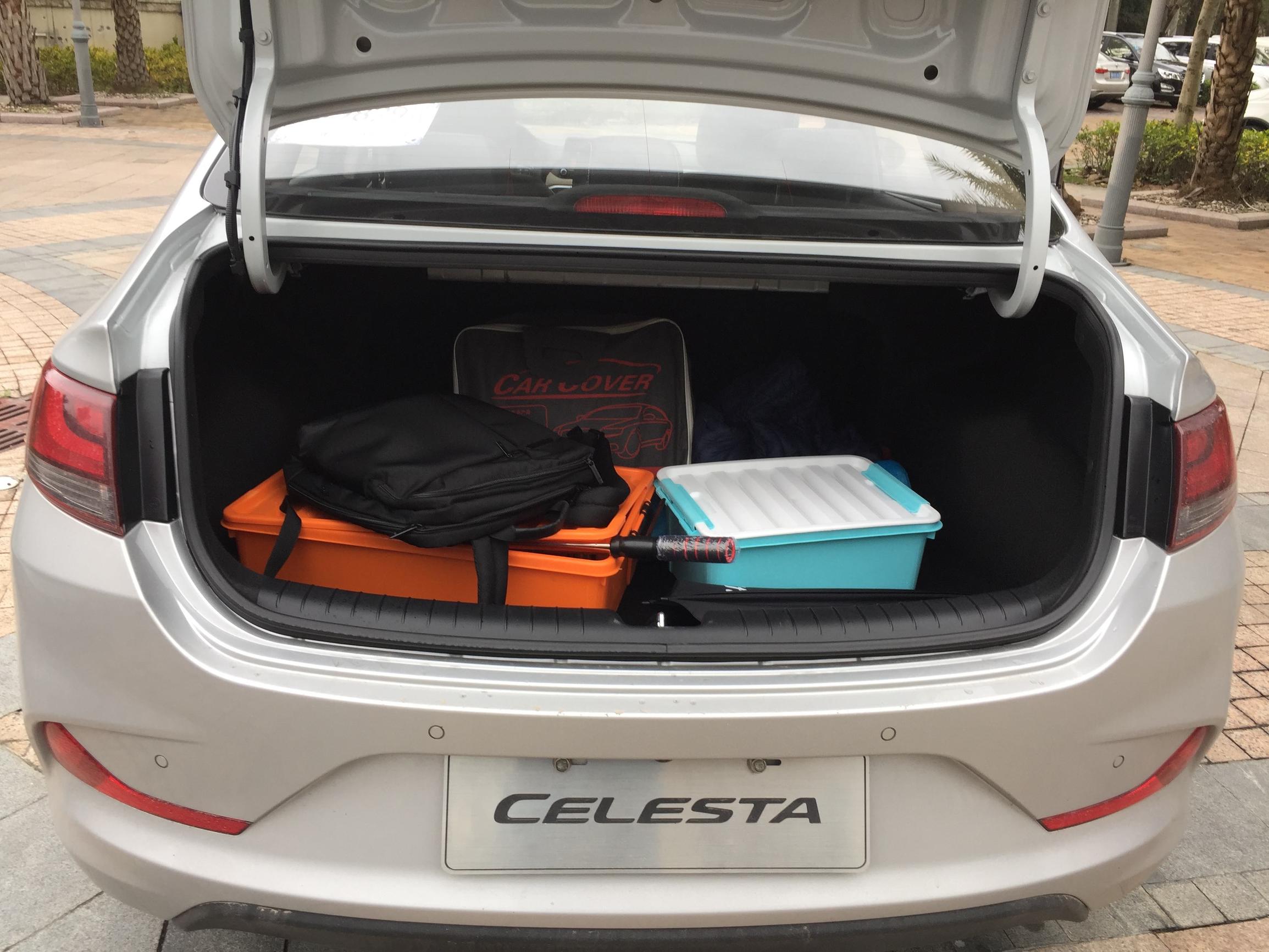 后备箱大空间的轿车8万,8000元以内后备箱空间大的车