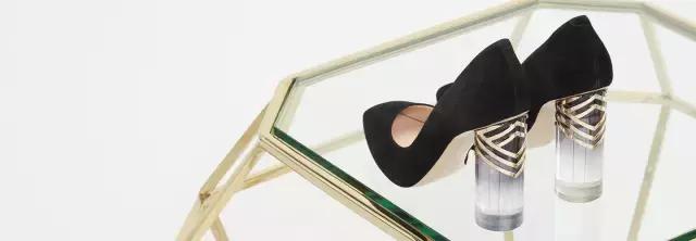 全球十大最美婚鞋品牌,适合脚宽脚胖的红色婚鞋测评